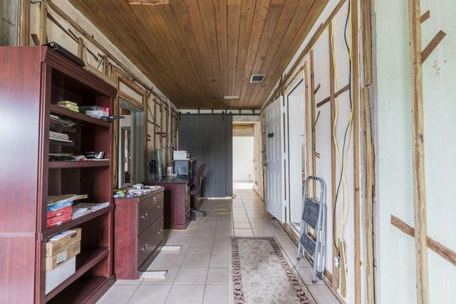 945 Miner Road, Lake Worth, FL 33462