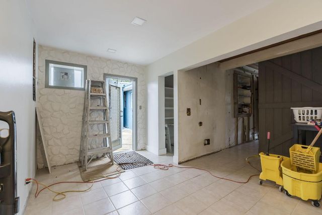 945 Miner Road, Lake Worth, FL 33462