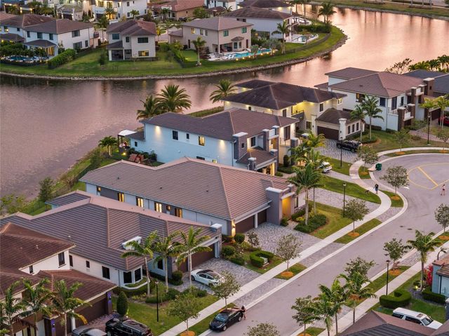 10490 Mira Vista Drive, Parkland, FL 33076