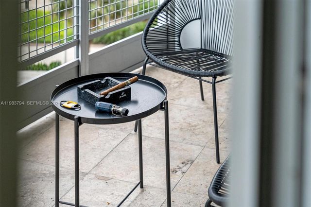 690 SW 1st Ct 501, Miami, FL 33130