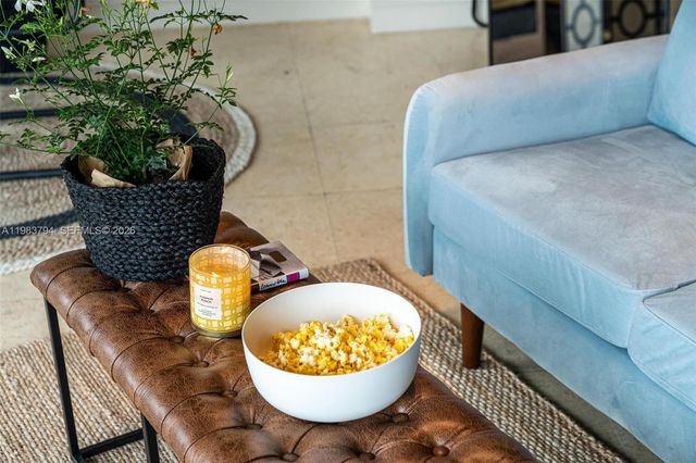 690 SW 1st Ct 501, Miami, FL 33130