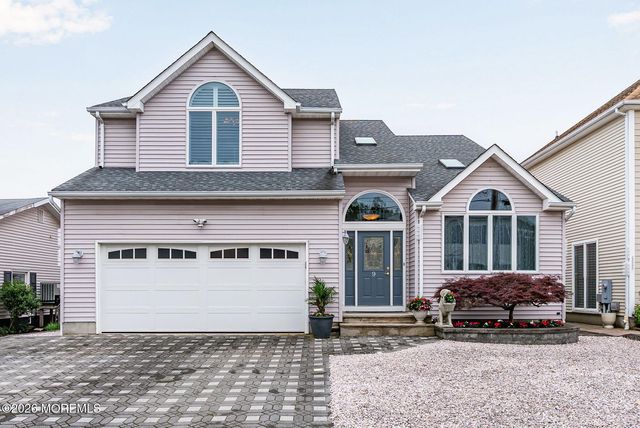 9 Cross Trees Road, Brick, NJ 08723