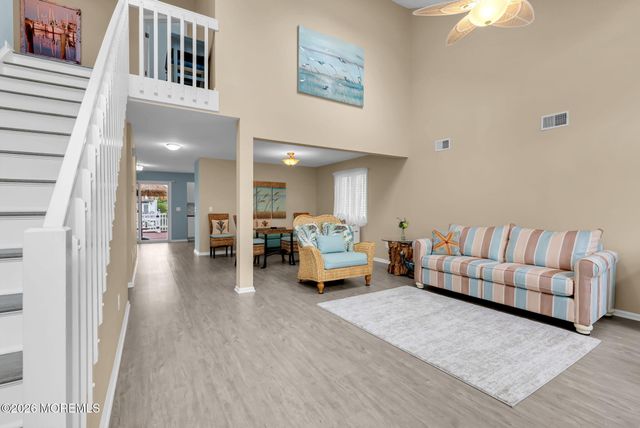 9 Cross Trees Road, Brick, NJ 08723