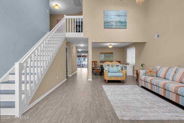 9 Cross Trees Road, Brick, NJ 08723