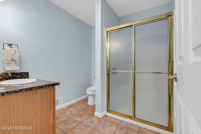 9 Cross Trees Road, Brick, NJ 08723