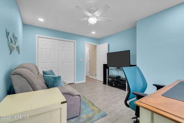 9 Cross Trees Road, Brick, NJ 08723