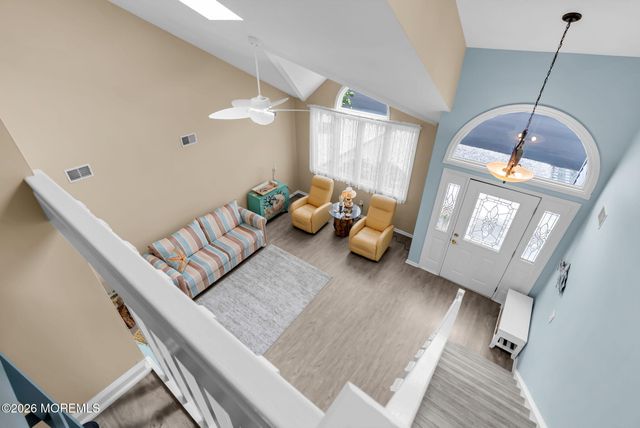 9 Cross Trees Road, Brick, NJ 08723