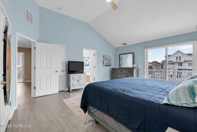 9 Cross Trees Road, Brick, NJ 08723