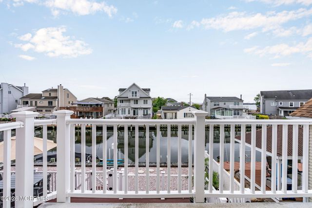 9 Cross Trees Road, Brick, NJ 08723