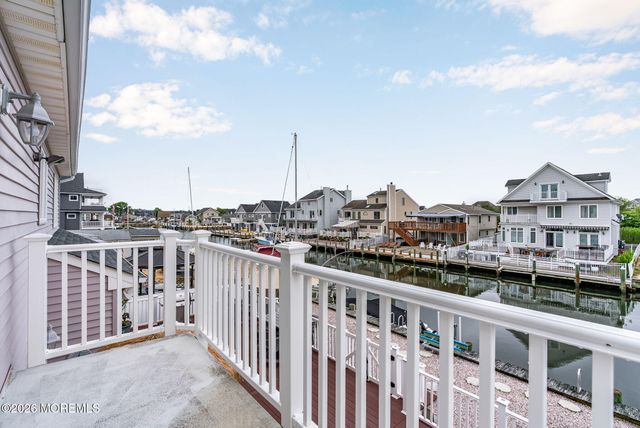 9 Cross Trees Road, Brick, NJ 08723