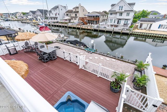 9 Cross Trees Road, Brick, NJ 08723