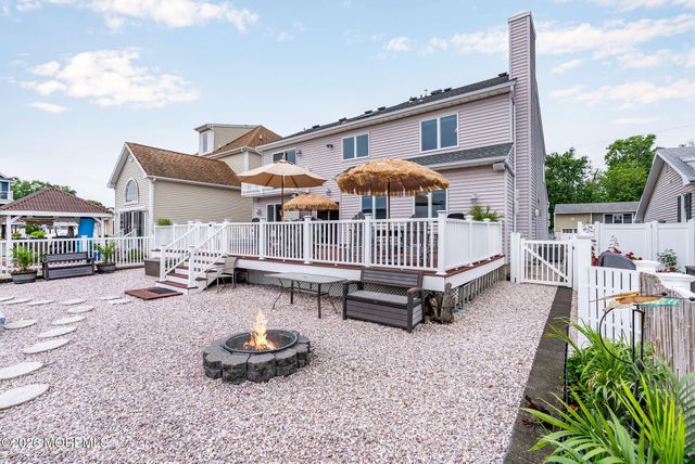 9 Cross Trees Road, Brick, NJ 08723