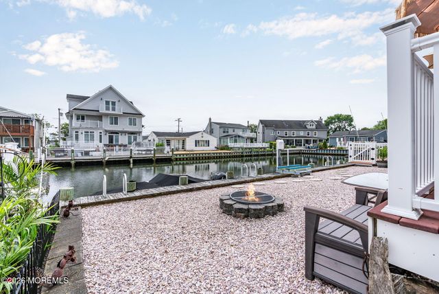 9 Cross Trees Road, Brick, NJ 08723