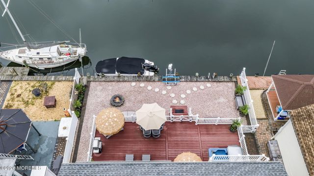 9 Cross Trees Road, Brick, NJ 08723