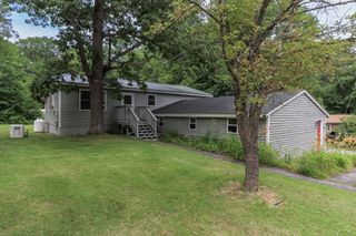 33 Forest Lane, Boscawen, NH 03303