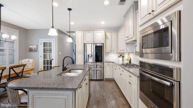 105 BRENTWOOD CT, Montgomeryville, PA 18936