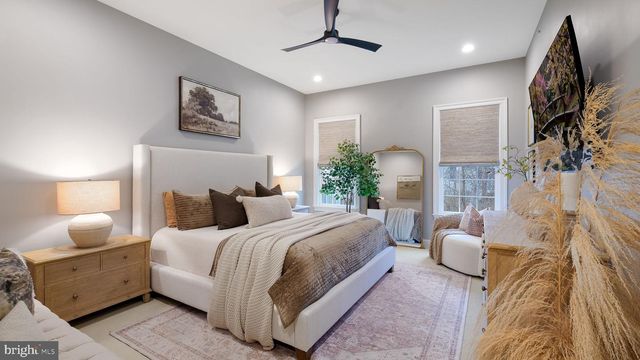 105 BRENTWOOD CT, Montgomeryville, PA 18936