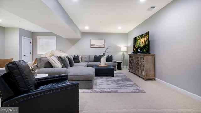 105 BRENTWOOD CT, Montgomeryville, PA 18936