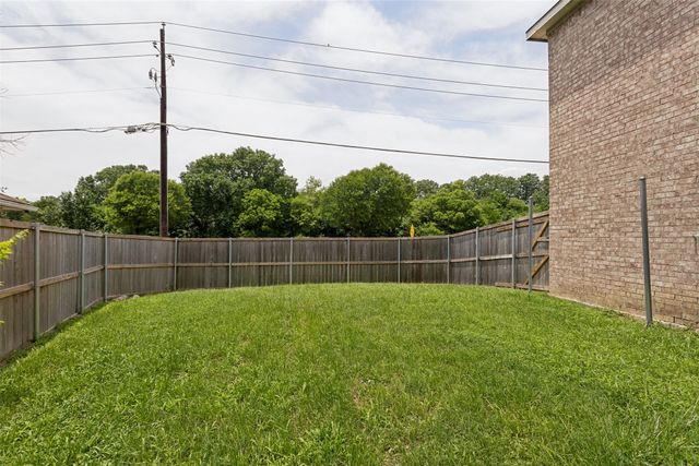 6722 Conestoga Drive, Rowlett, TX 75089