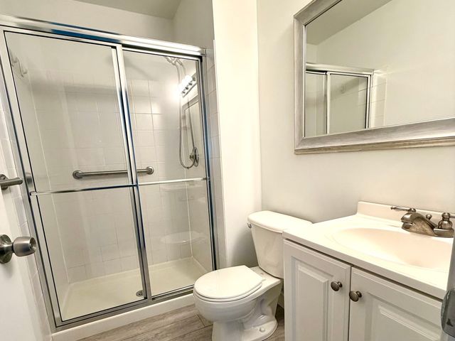 99 Cantal Court, Wheeling, IL 60090