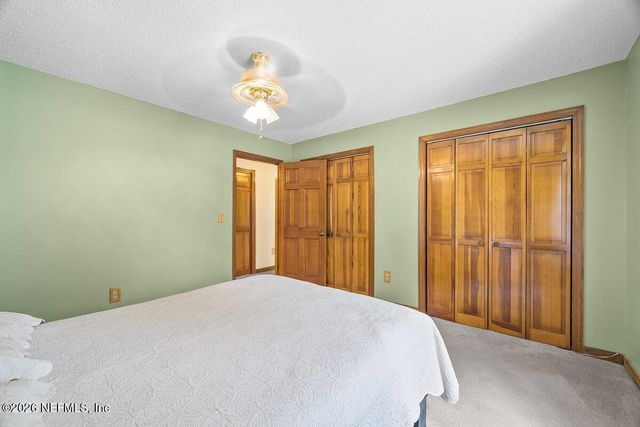 251 CUE LAKE Drive, Hawthorne, FL 32640