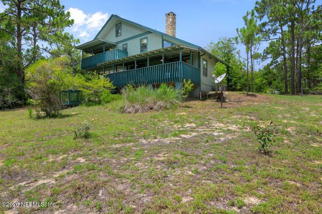 251 CUE LAKE Drive, Hawthorne, FL 32640