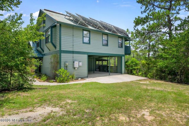 251 CUE LAKE Drive, Hawthorne, FL 32640