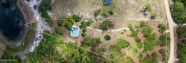 251 CUE LAKE Drive, Hawthorne, FL 32640