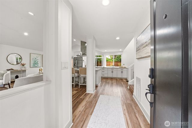 17202 NE 134th Place, Redmond, WA 98052
