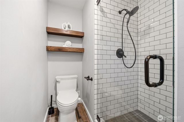 17202 NE 134th Place, Redmond, WA 98052
