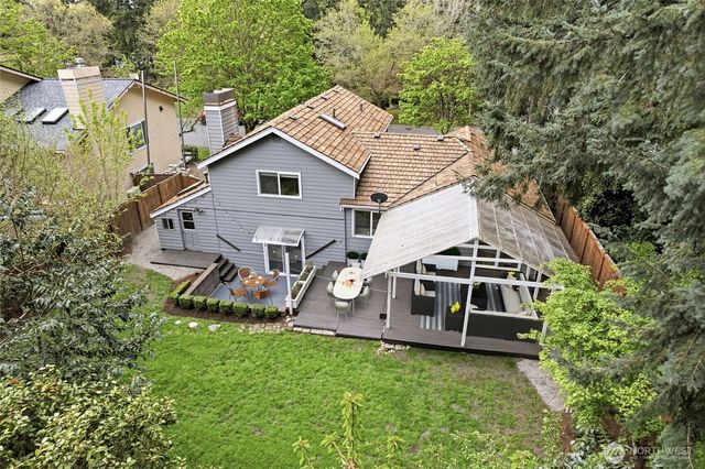 17202 NE 134th Place, Redmond, WA 98052