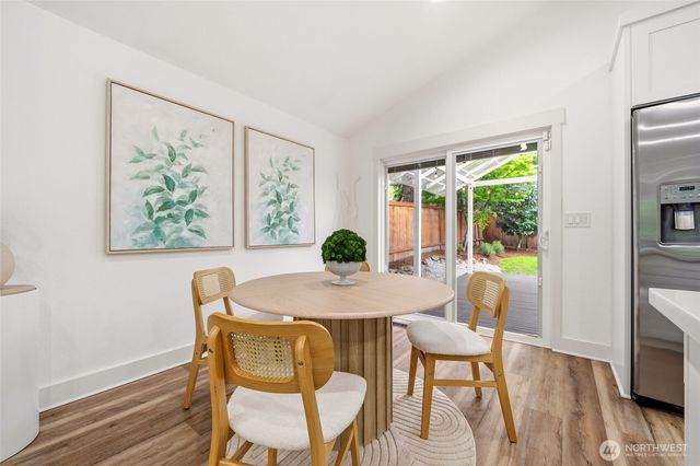 17202 NE 134th Place, Redmond, WA 98052