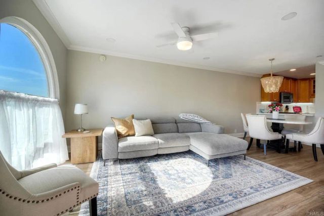 7509 Ave, La Jolla, CA 92037