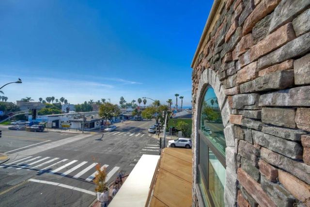 7509 Ave, La Jolla, CA 92037