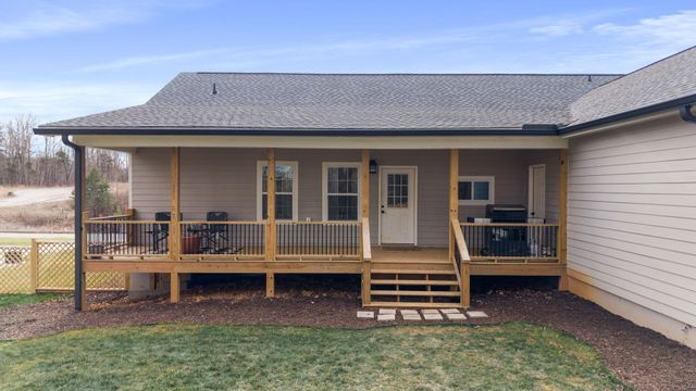 347 Shadows Lawn Drive, Athens, TN 37303