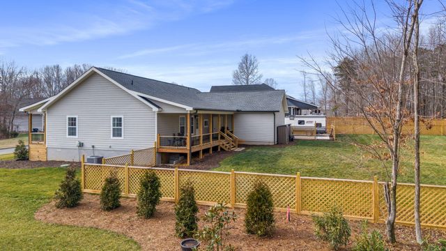 347 Shadows Lawn Drive, Athens, TN 37303