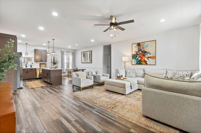 347 Shadows Lawn Drive, Athens, TN 37303