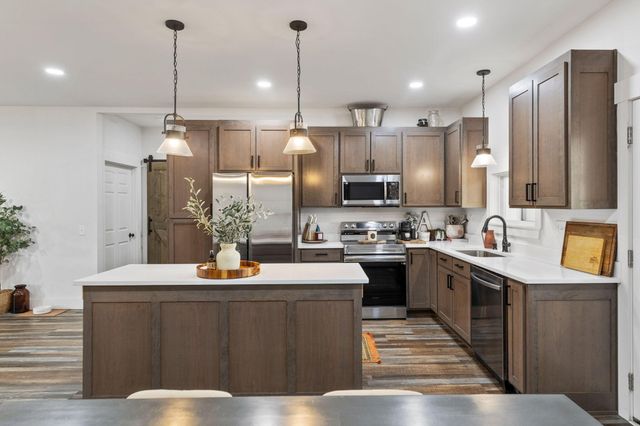 347 Shadows Lawn Drive, Athens, TN 37303