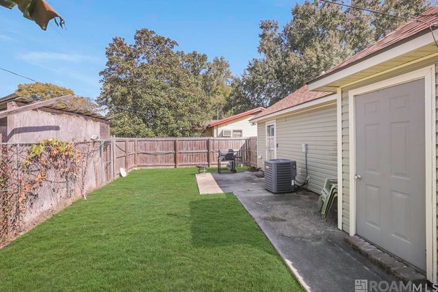 1036 N Sears Ave, Gonzales, LA 70737