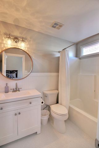 997 RIVER CURRENTS DR, Memphis, TN 38103