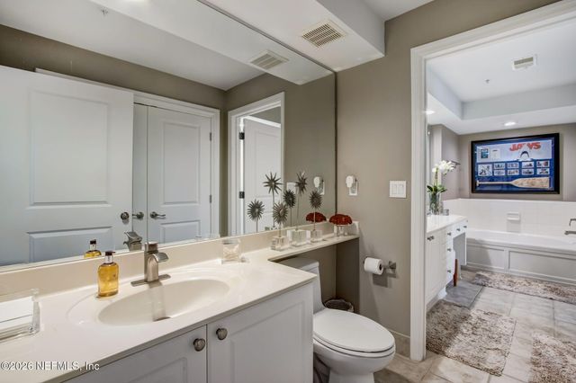 400 E BAY Street 1701, Jacksonville, FL 32202