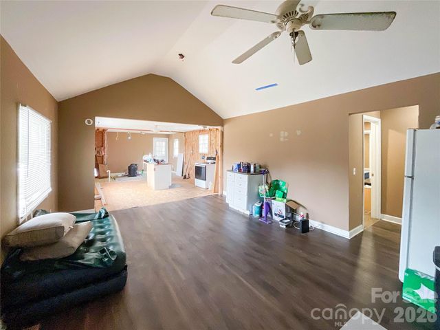 5978 Gold Mine Highway, Kershaw, SC 29067