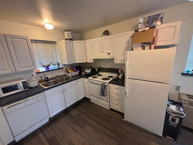 435 NE Howard Dr, Pullman, WA 99163