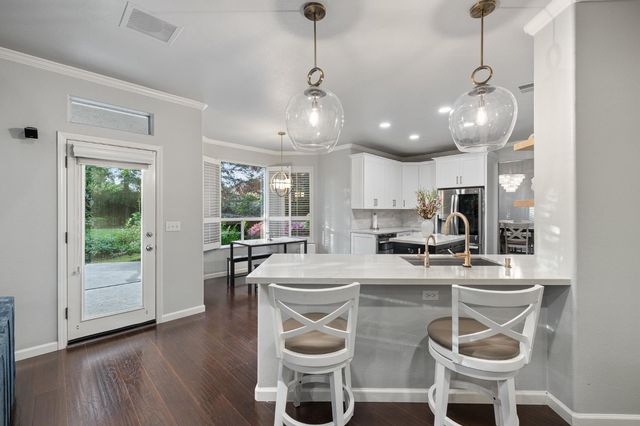 10340 N Sinclair Circle, Fresno, CA 93730