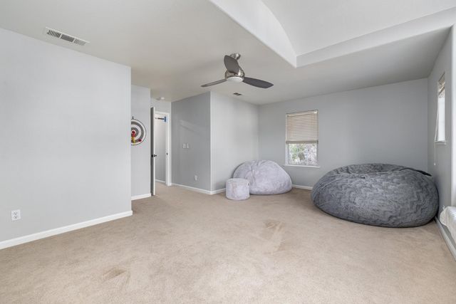 10340 N Sinclair Circle, Fresno, CA 93730