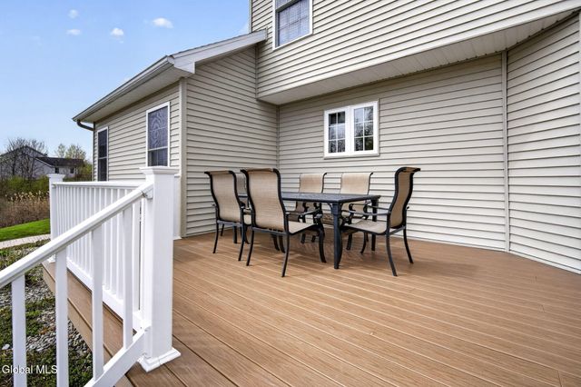 9 Backspin Drive, Mechanicville, NY 12118