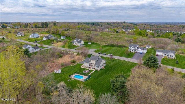 9 Backspin Drive, Mechanicville, NY 12118
