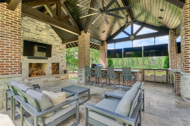 26354 Jacks Barn Road, Montgomery, TX 77316