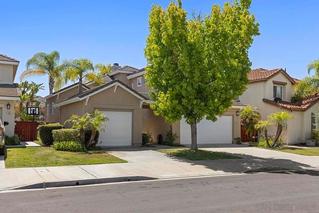 553 Golf Glen Dr, San Marcos, CA 92069