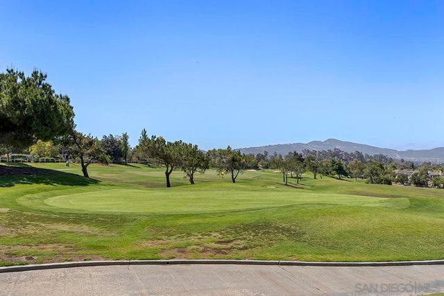 553 Golf Glen Dr, San Marcos, CA 92069